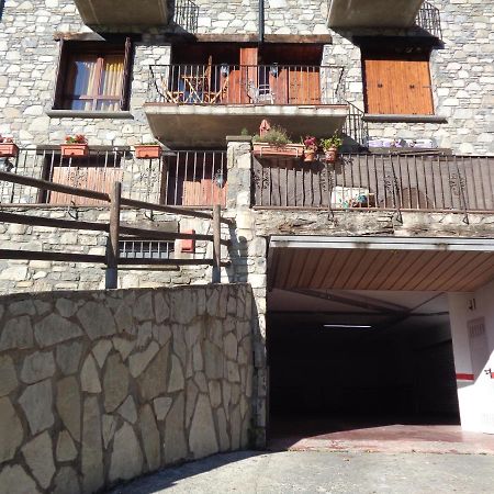 Apartamento Familiar Con Vistas Y Garage La Portiecha Apartamento Sallent de Gállego Exterior foto